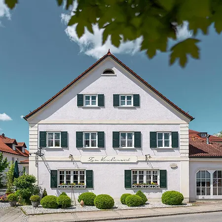 Zum Kirchenwirt Hotel *