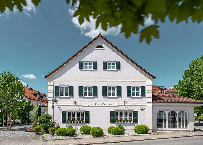 Zum Kirchenwirt Hotel *